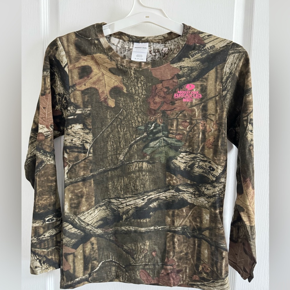 Mossy Oak Break Up Infinity Long Sleeved Camo Tee Adult Small